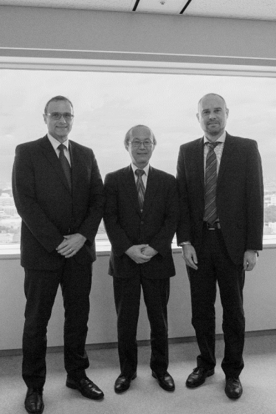 the president of the Software Reliability Enhancement Center (SEC) of the Japanese Information-technology Promotion Agency (IPA), Dr. Takaaki Matsumoto, conducted an interview with Dr. Jens Heidrich and Dr. Martin Becker from Fraunhofer IESE, who presented the results of the study in Japan. This article presents a summary of the conversation