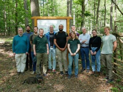 Team IESE & Team Universität Hamburg und Mitarbeitende der FAWF